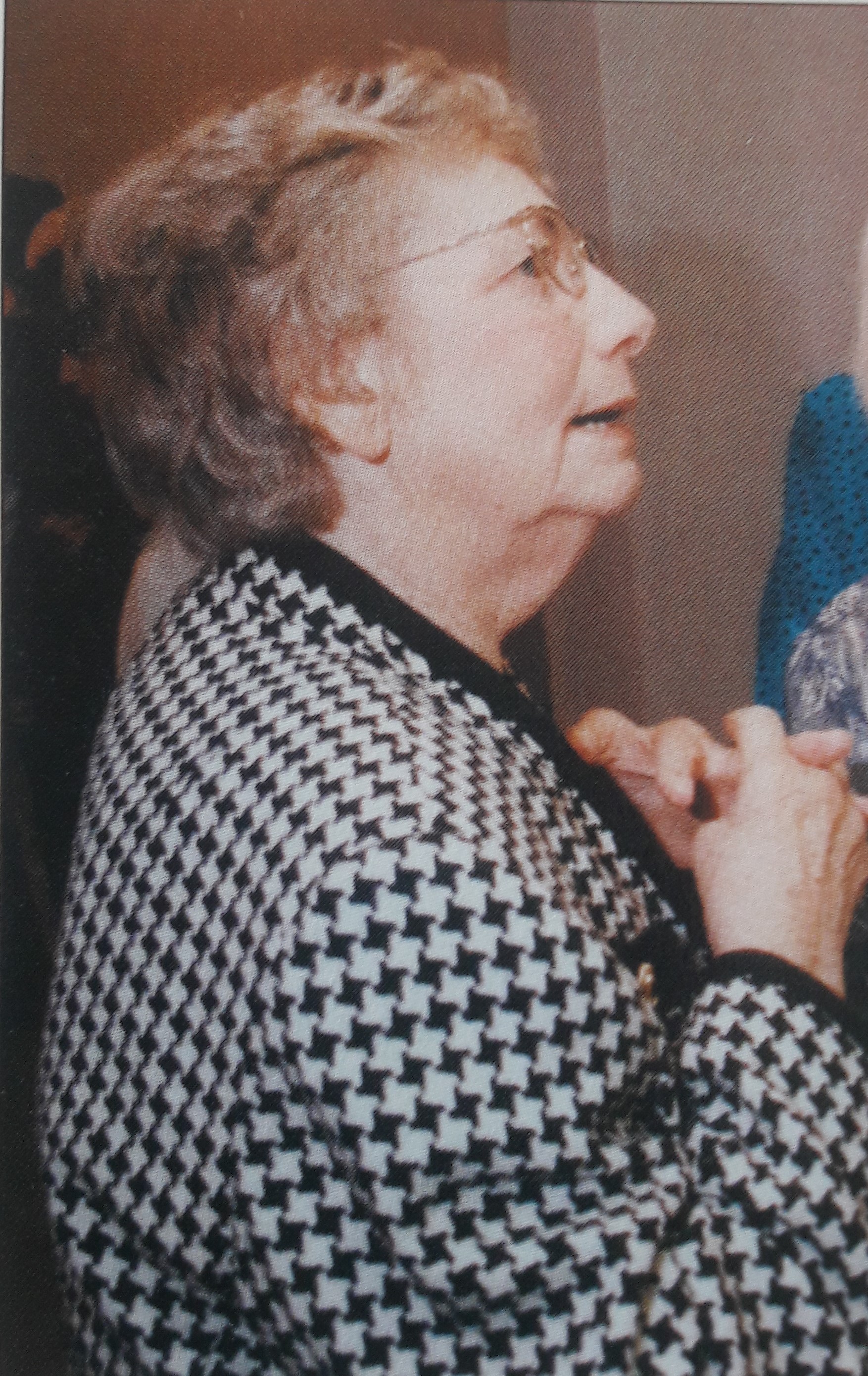 Stennie Pratomo-Gret 1994, Foto: MGR, Broschüre 50 Jahre IRK